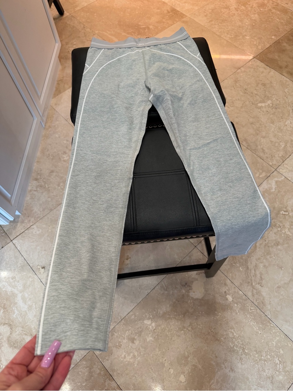 ALO Yoga Light Gray Sweatpants with White Piping